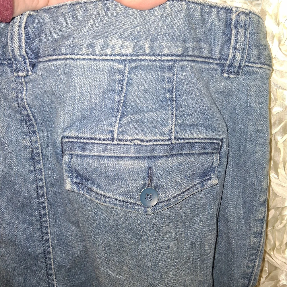LOFT Women's Blue Jeans - Picture 8 of 8